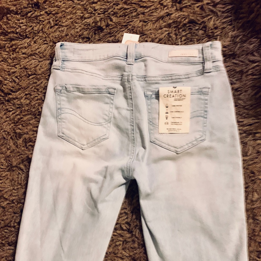 Sz 26 Sanctuary Modern straight Crop light jeans. - Picture 7 of 9